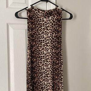 Leopard flowy dress